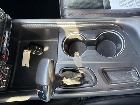 Used 2024 Dodge Durango GT image 47