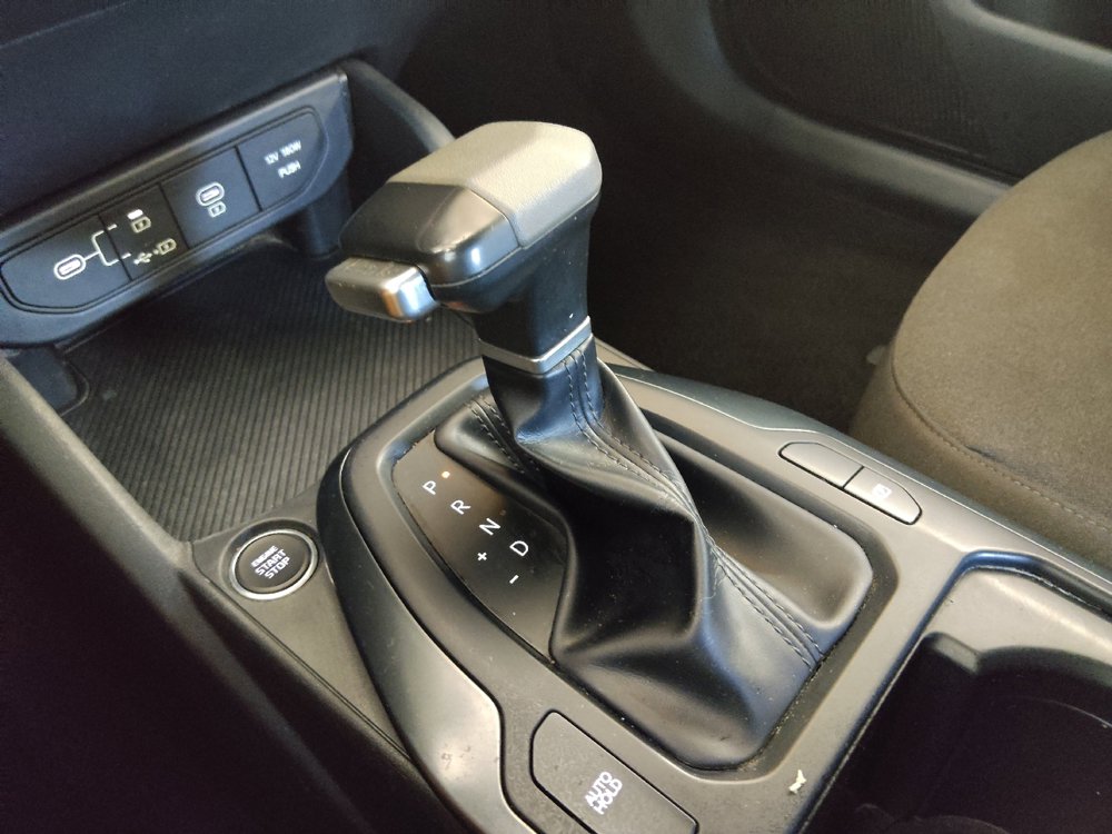 Used 2025 Kia K4 FWD image 26
