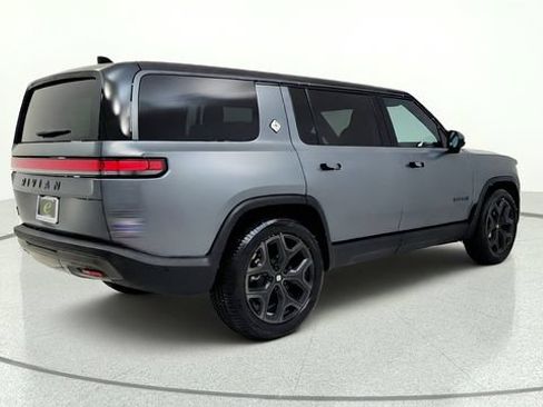 Used 2026 Rivian R1S Adventure AWD/4WD image 8
