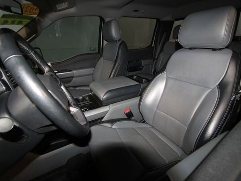 Used 2021 Ford F150 Lariat w/ Equipment Group 502A High image 4