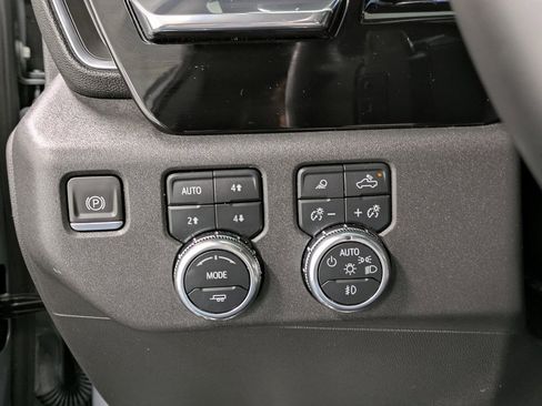 Used 2023 GMC Sierra 1500 Elevation w/ Elevation Premium Package image 21