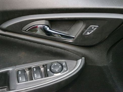 Used 2024 Chevrolet Malibu LT FWD image 15