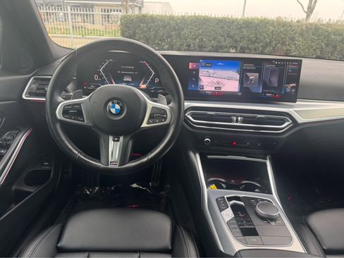 Used 2024 BMW 330i Sedan w/ M Sport Package image 17