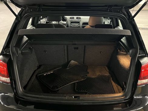 Used 2013 Volkswagen GTI 4-Door image 30