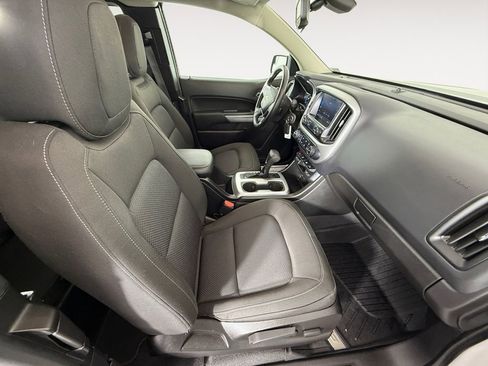 Used 2020 Chevrolet Colorado LT w/ LT Convenience Package AWD/4WD image 15