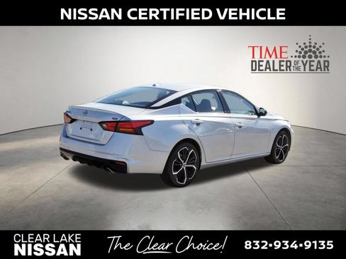 Certified 2025 Nissan Altima 2.5 SR FWD image 7