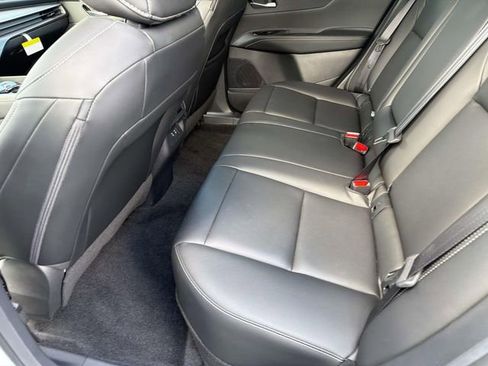 Certified 2025 Nissan Murano SV FWD image 30