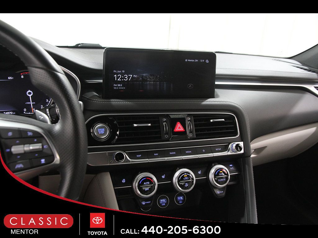 Used 2023 Genesis G70 2.0T AWD/4WD image 9