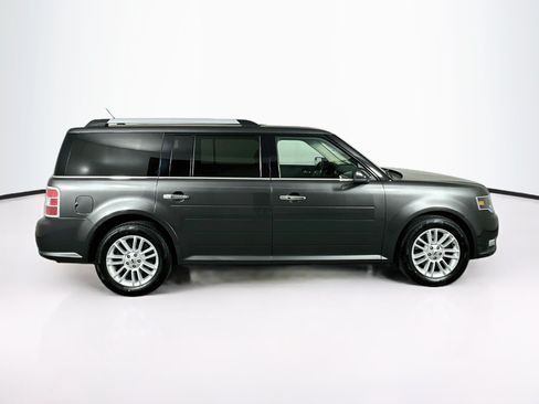 Used 2019 Ford Flex SEL w/ Class III Trailer Tow Package AWD/4WD image 10