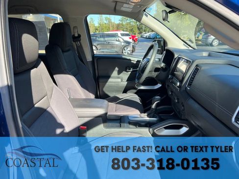 Used 2023 Nissan Frontier SV image 26
