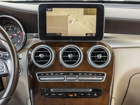 Used 2016 Mercedes-Benz GLC 300 image 7