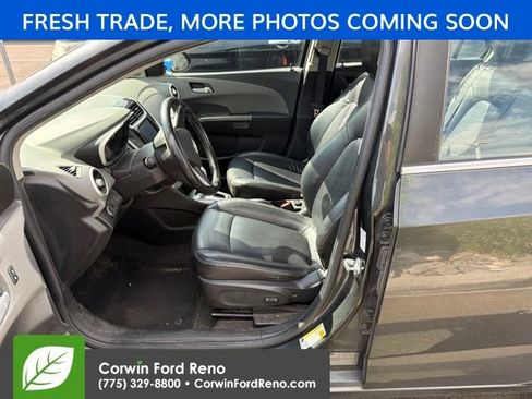 Used 2017 Chevrolet Sonic Premier FWD image 9