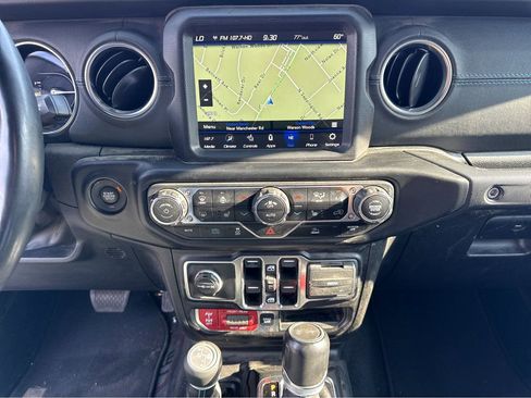 Certified 2022 Jeep Wrangler Unlimited Rubicon 4xe w/ Cold Weather Group image 22