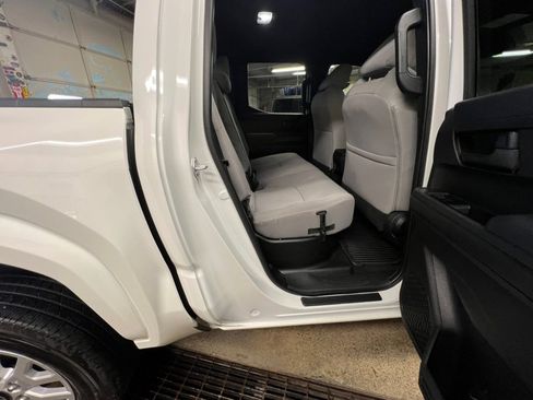 Certified 2024 Toyota Tacoma SR5 image 32