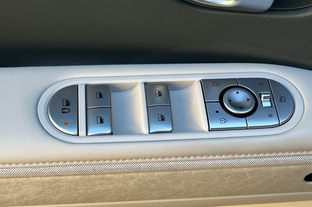 Certified 2024 Hyundai Ioniq 5 Limited RWD image 14