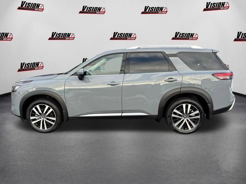 New 2025 Nissan Pathfinder Platinum w/ Lighting Package (N92) image 8