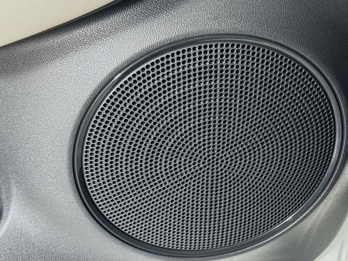 New 2026 Honda HR-V EX-L image 27