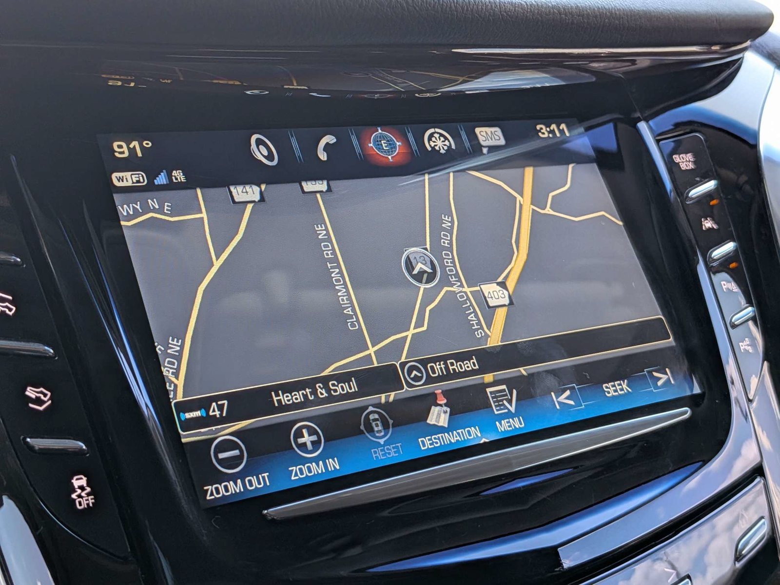 Used 2019 Cadillac Escalade Luxury AWD/4WD image 23