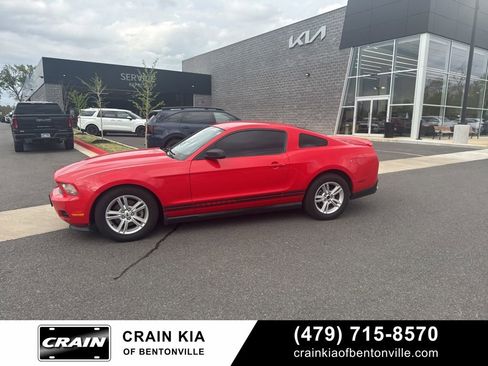 Used 2011 Ford Mustang Coupe w/ 101A Rapid Spec Order Code image 5
