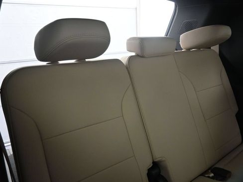 Used 2026 Buick Enclave Preferred w/ Power Package FWD image 29