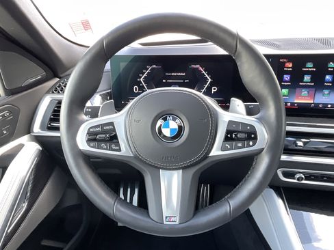 Certified 2024 BMW X6 xDrive40i w/ Premium Package image 13