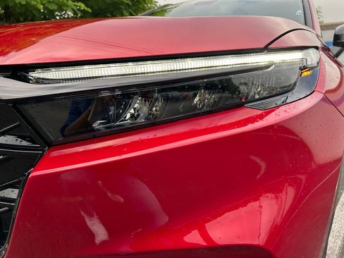 Used 2026 Honda CR-V TrailSport image 9