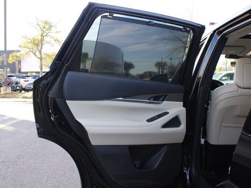 Certified 2025 INFINITI QX60 Luxe image 40