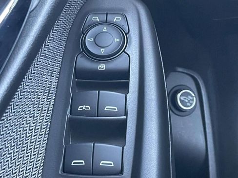 Used 2025 Chevrolet TrailBlazer LT w/ Convenience Package FWD image 21