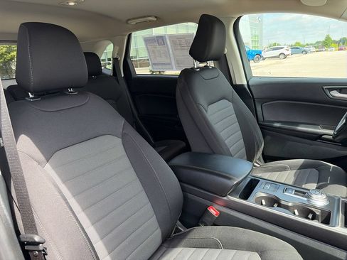 Used 2023 Ford Edge SE AWD/4WD image 12