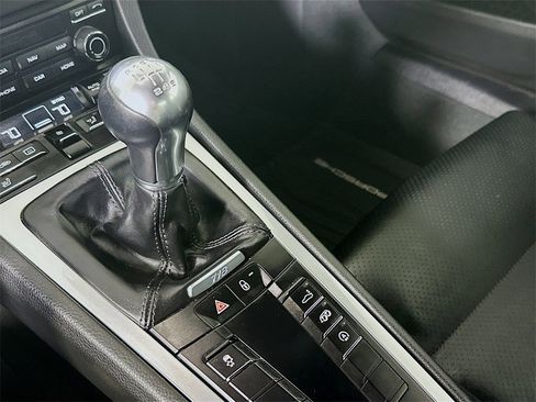 Used 2017 Porsche 718 Cayman S image 20