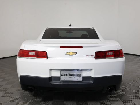 Used 2015 Chevrolet Camaro LS RWD image 3