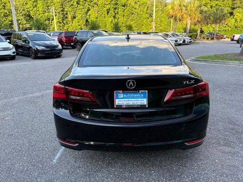 Used 2017 Acura TLX FWD image 4