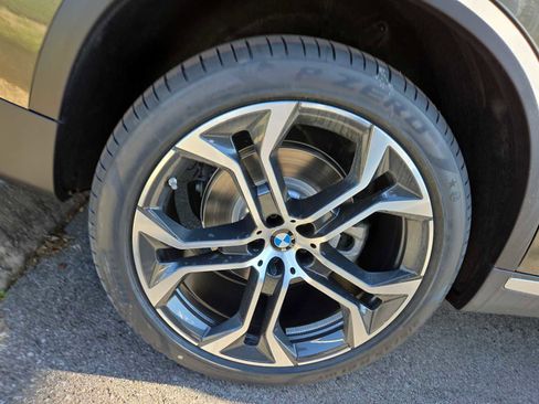 New 2026 BMW X5 xDrive40i w/ Climate Comfort Package image 5