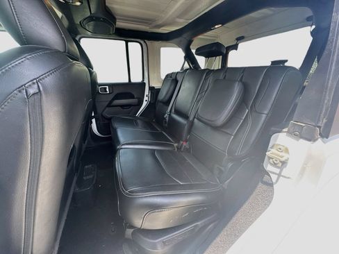 Certified 2023 Jeep Wrangler Unlimited Sahara AWD/4WD image 26