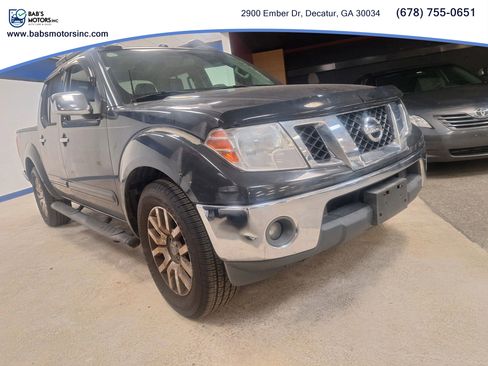 Used 2012 Nissan Frontier SL w/ Moonroof Pkg image 7