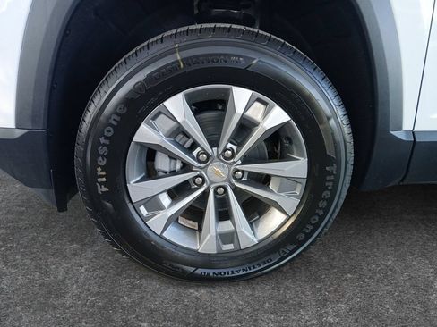 New 2026 Chevrolet Equinox LT w/ Safety and Technology Package FWD image 9