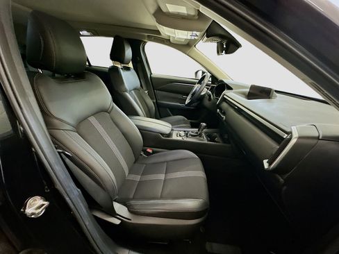 Used 2025 MAZDA CX-50 AWD 2.5 S w/ Premium Package image 34