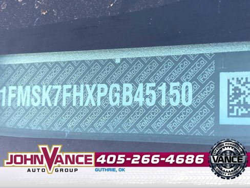 Used 2023 Ford Explorer Limited w/ Limited Technology Package image 12