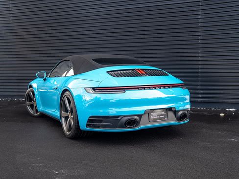 Certified 2020 Porsche 911 Carrera S image 3