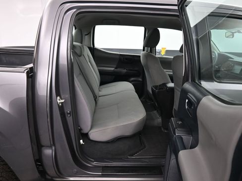 Used 2016 Toyota Tacoma SR w/ SR Convenience Package RWD image 33