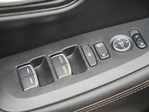 Used 2025 Honda HR-V Sport image 29