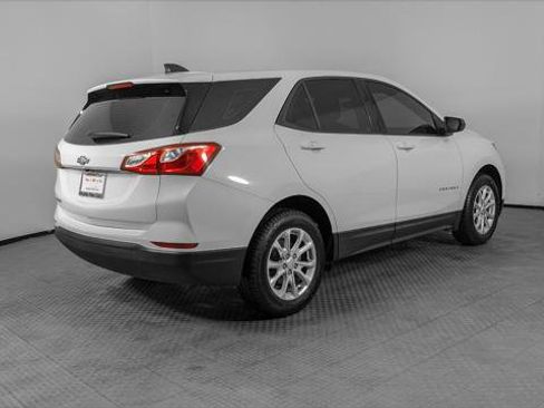 Used 2019 Chevrolet Equinox LS image 8