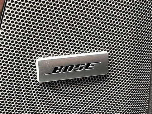 Used 2021 GMC Yukon SLT w/ SLT Premium Package image 42