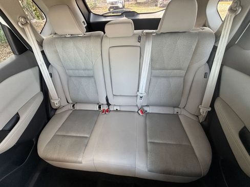 Used 2025 Nissan Rogue SV image 39