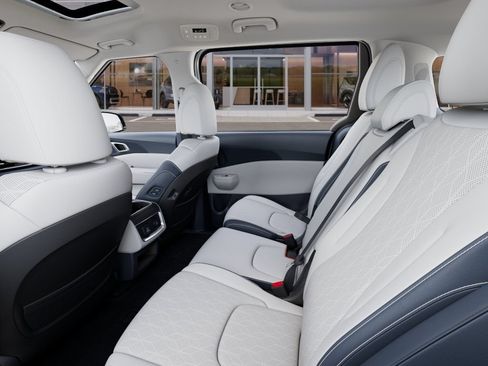 New 2027 Kia Carnival SX FWD image 18