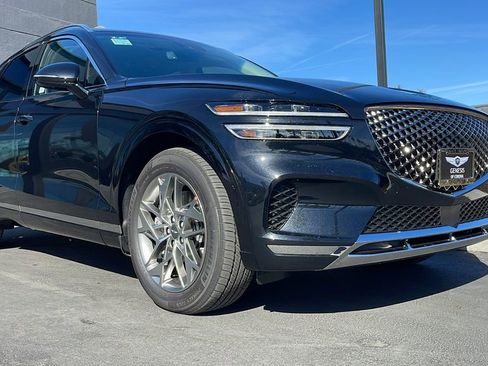 New 2025 Genesis GV70 2.5T w/ Select Package image 5
