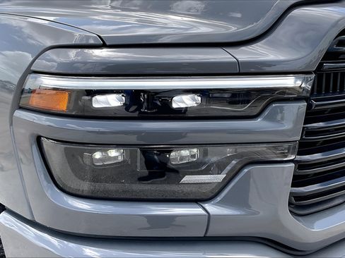 Used 2026 RAM 2500 Laramie w/ Night Edition AWD/4WD image 33
