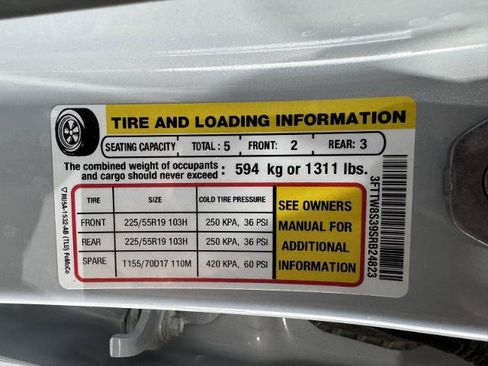 Certified 2025 Ford Maverick Lariat AWD/4WD image 36