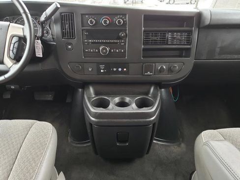 Used 2017 Chevrolet Express 3500 LT w/ LT Preferred Equipment Group image 14