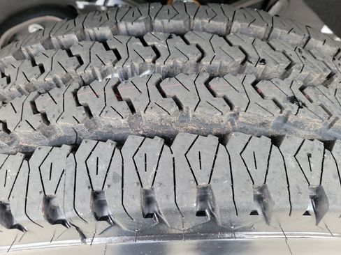 New 2026 GMC Sierra 2500 Pro w/ X31 Off-Road Package image 12